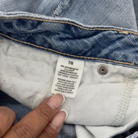 Aeropostale Womens Distressed Bermuda Denim Shorts 7/8 Low rise Blue Cotton - Picture 4 of 10